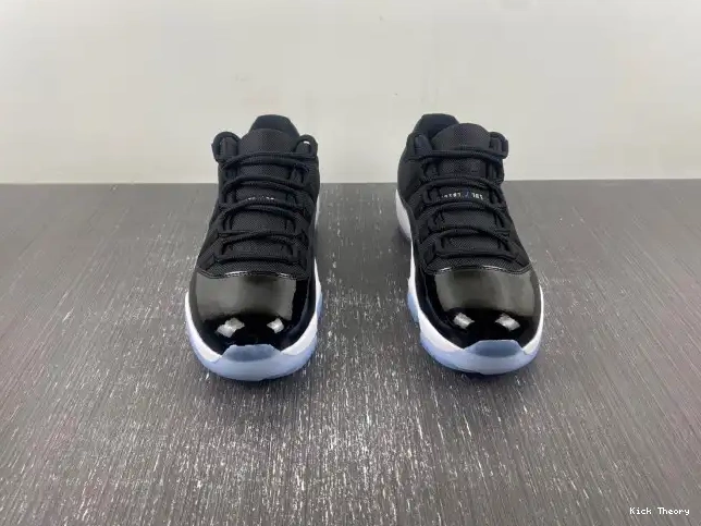Kicktheory Low 11 FV5104-004 Jam Space Jordan Air 0613